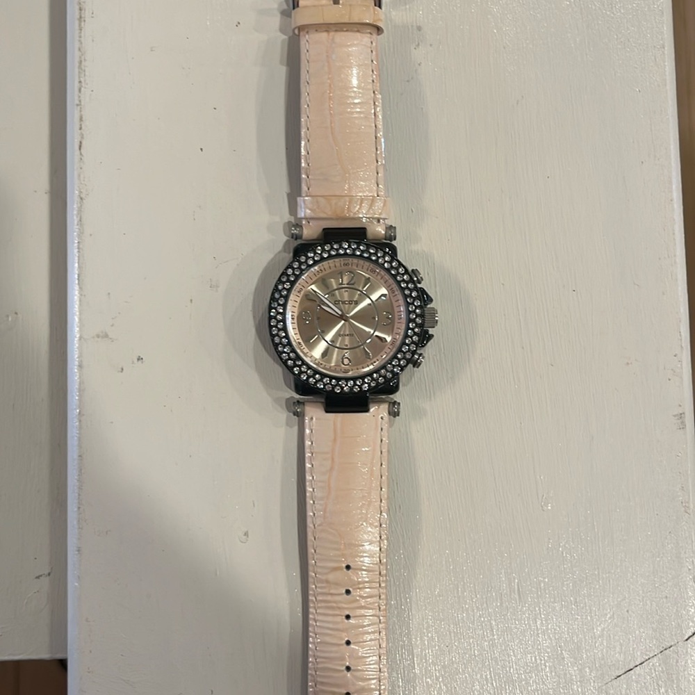 Dress watch